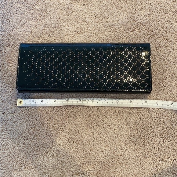Authentic Gucci clutch - Picture 8 of 8